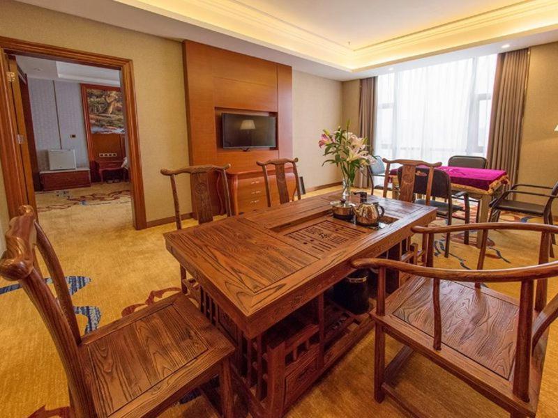 Vienna International Hotel Guangxi Duan Du'an 외부 사진